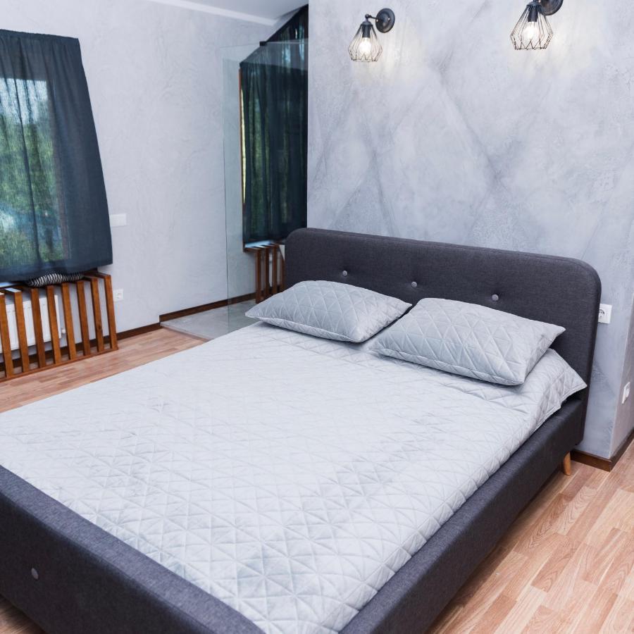 Golden Park Apartments Umanʼ Exterior foto